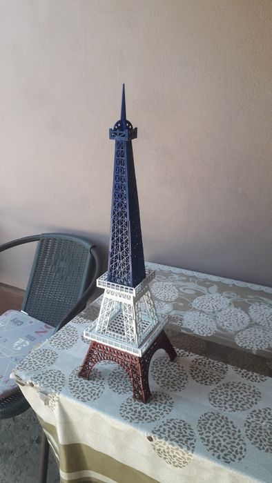 Colaborare laser art design