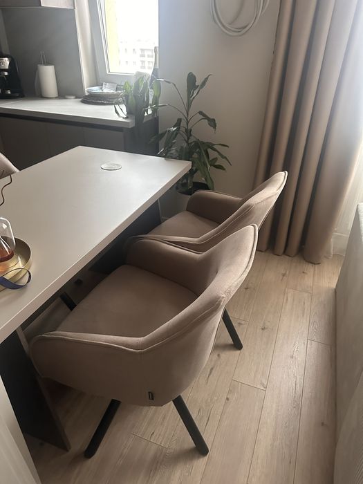 Set 4 Scaune rotative Dining/Living Tip Fotoliu  in stare excelenta