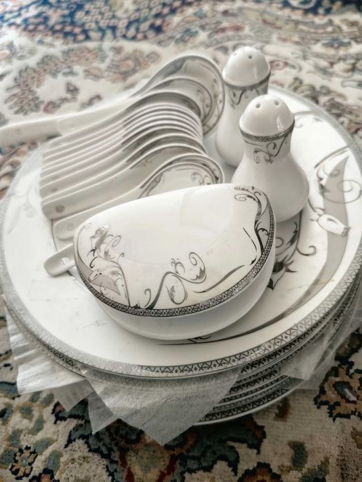 Сервиз, отдам все за 5000тг