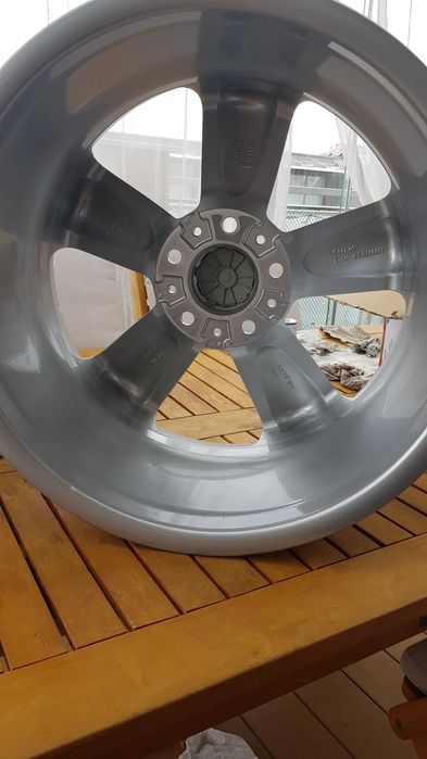 4 джанти за BMW E60 X-Drive 18” ширина 8”, ET 43.