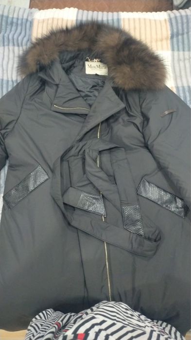 Пуховик Max Mara новый с этикеткой!