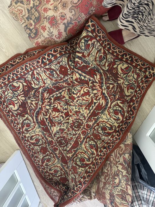 Ковер в отличном состоянии 3/5