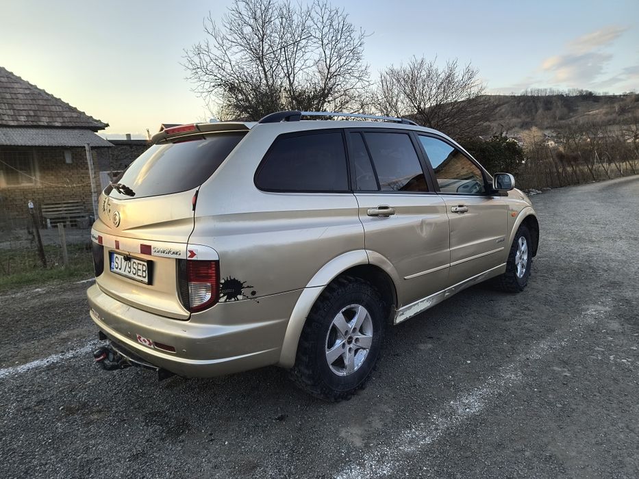 Vând sau Schimb Ssangyong Kyron