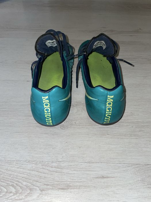 Nike Magista бутонки