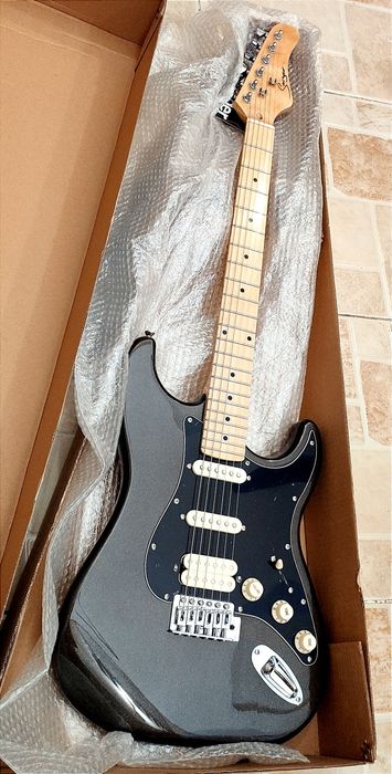 Электро-гитара Stratocaster Superstrat