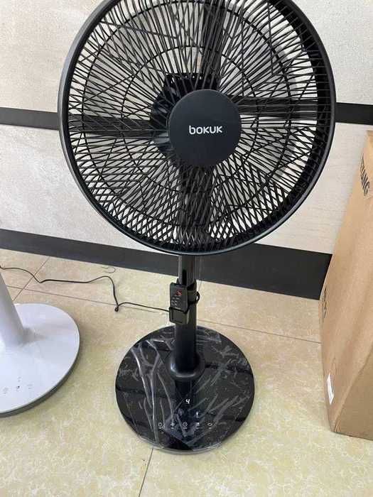 Вентилятор с пультом модель BOKUK KOREA/ Ventilyator