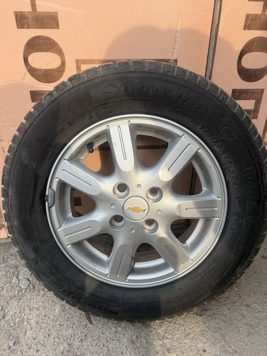 Шины с дискоми зимние