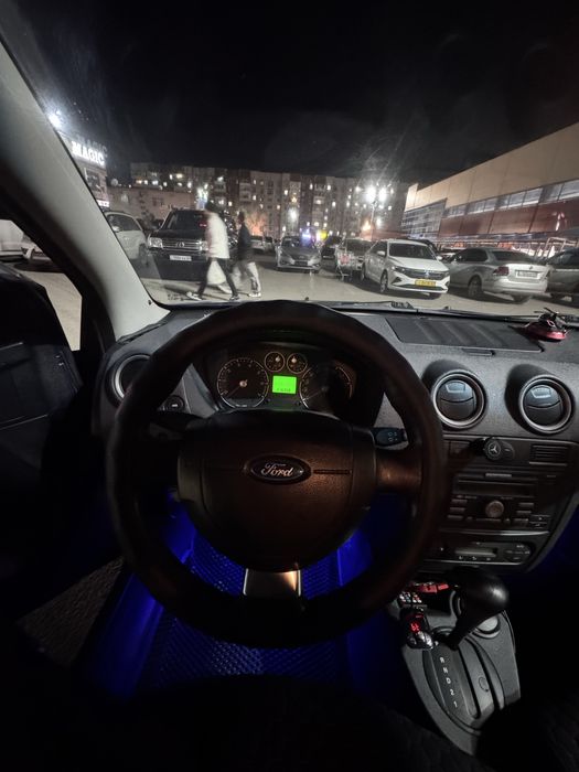 Ford Fusion 1.6 автомат