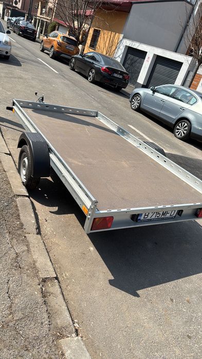 Remorcă auto 750 kg