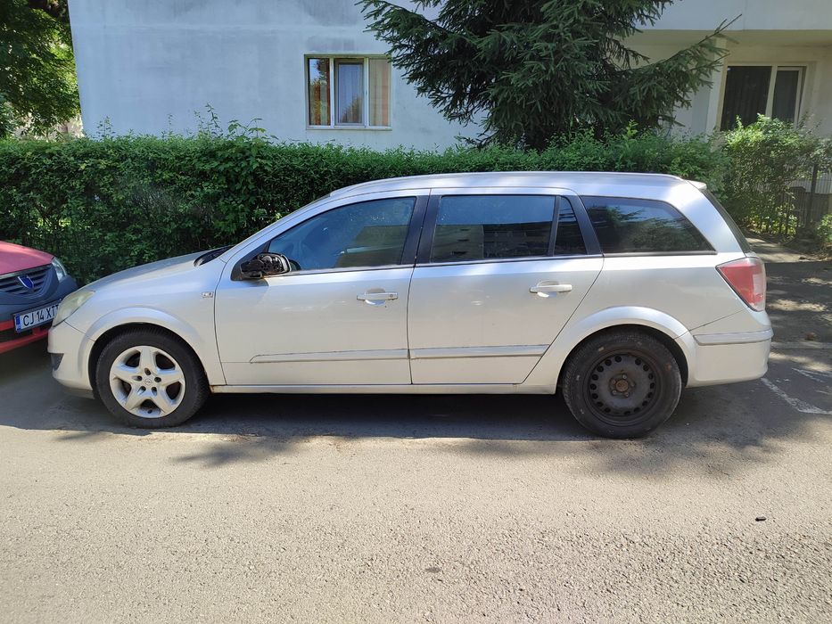 Opel Astra H Combi 2009 1.9 Diesel 150 CAI 239k KM