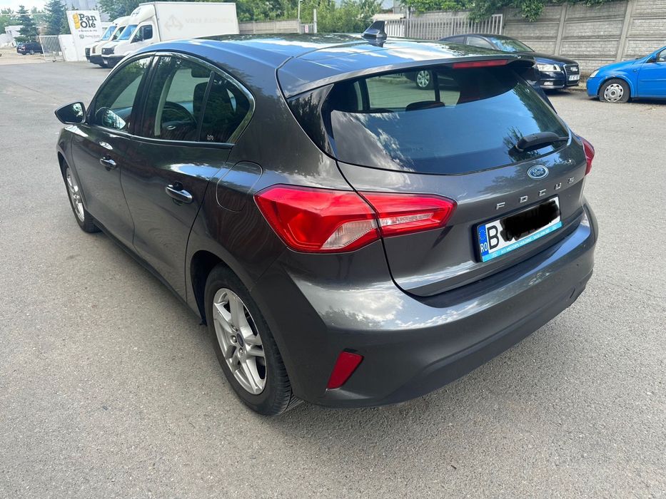 Ford Focus Titanium 1.5 /120cp