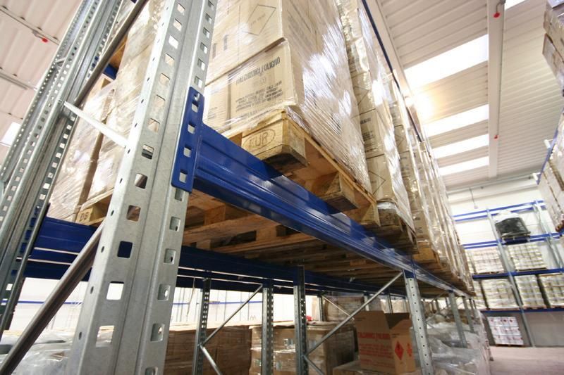 Rafturi metalice industriale second-hand pentru depozitare euro paleti L2.7M