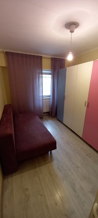 Închiriez apartament