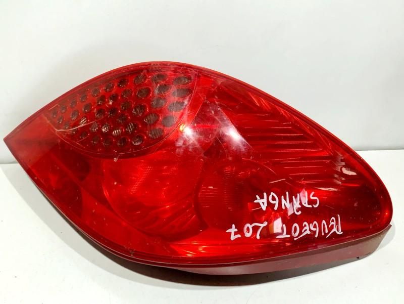 Stop stanga aripa Peugeot 207 9680231380