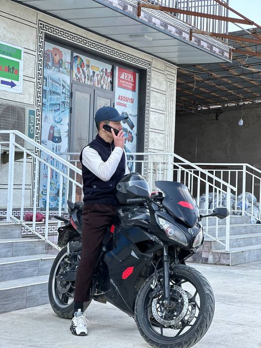 Elektro moto  Nomi .Bonvi