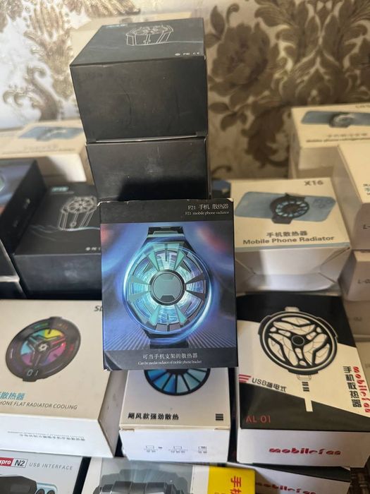 Mobile radiator cooler. Telefon uchun sovutkich
