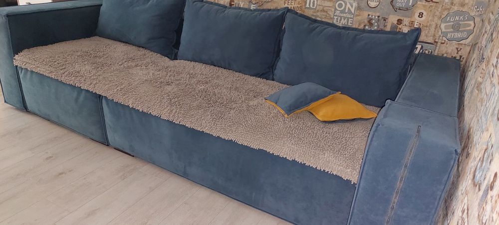 Продам диван б/у