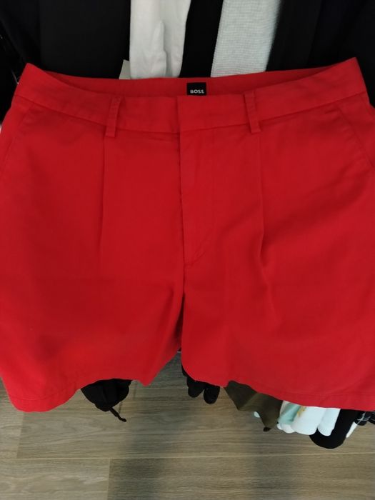 Pantaloni Guess eleganți