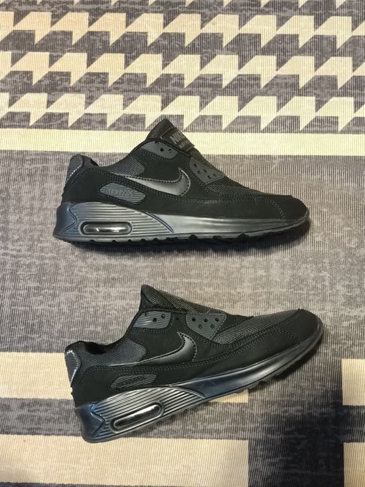 Продам Nike air max 41 размера