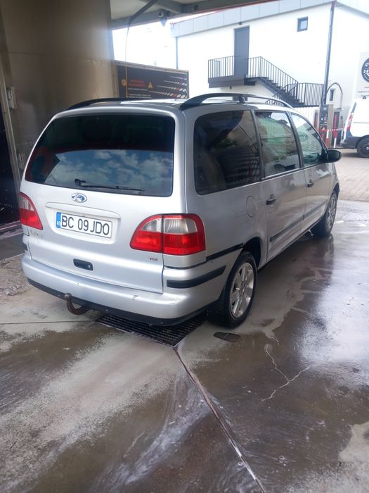 Ford galaxi 1400 euro