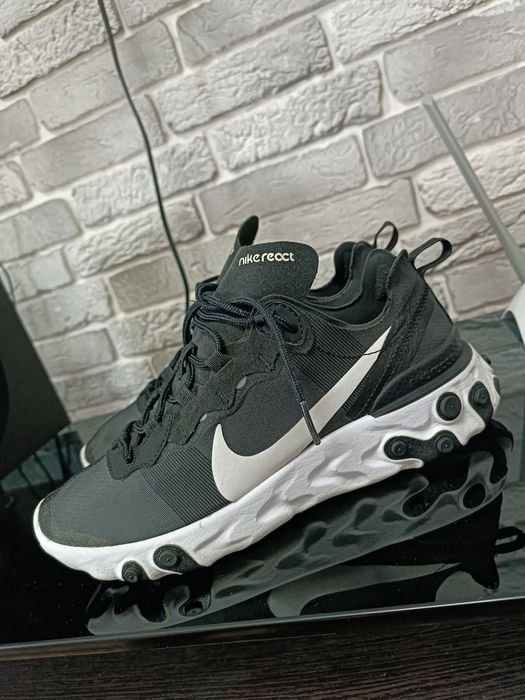 Оригинальные кроссовки Nike