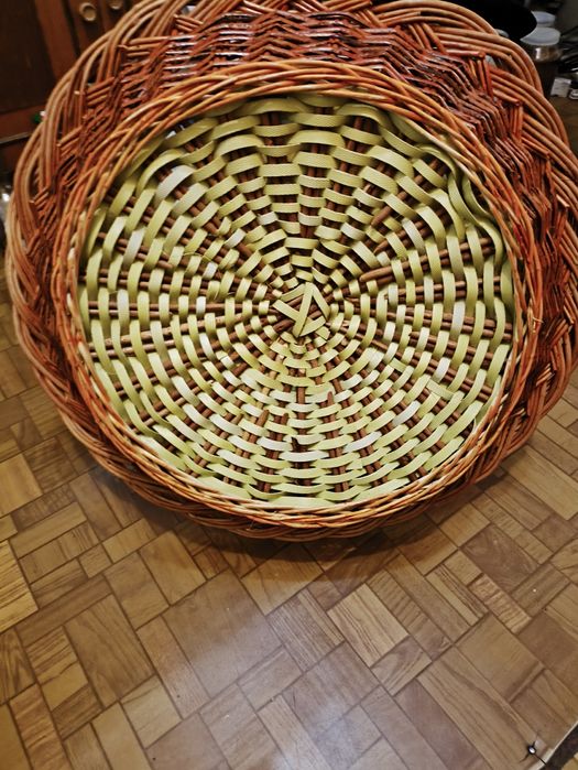 Большая корзина без ручки