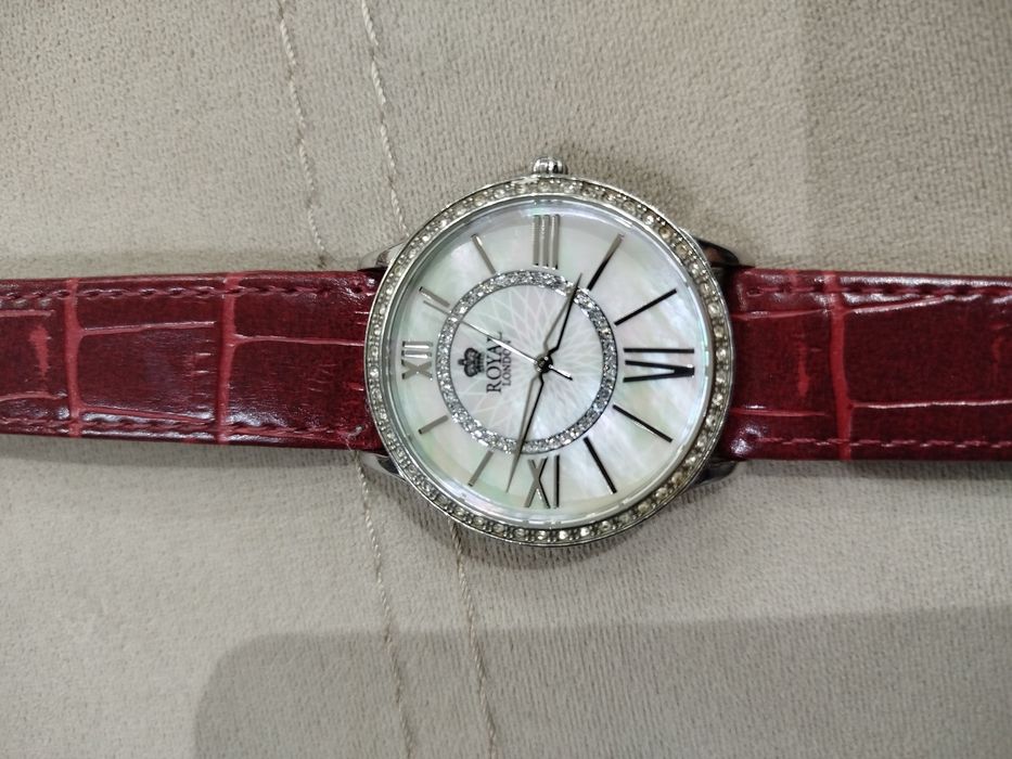 Часовник дамски Royal London