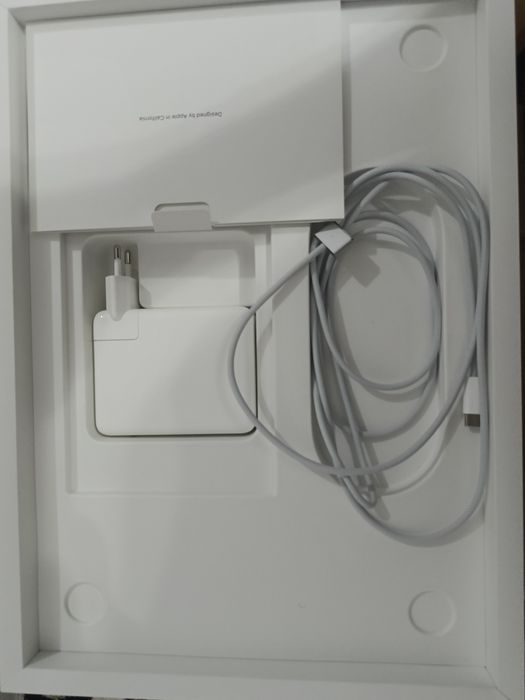 MacBook Pro 2021, M1 Pro, 16.2”, 32/512 GB,