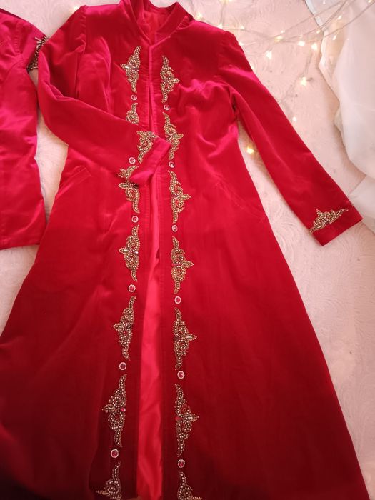 Бешпет кәжекеймен бірге сатылады