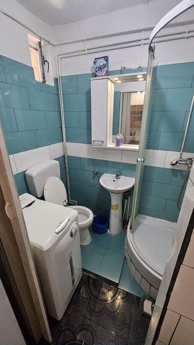 Inchiriez Apartament ursului, Uta,  Arad