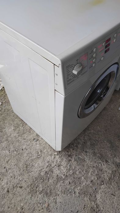 Пералня AEG и Whirlpool