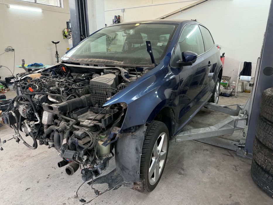 VW POLO 2013 1.6 TDI DSG / Автомат На части!