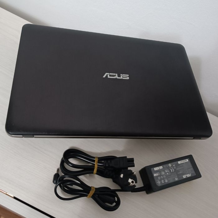 Нотбук ASUS x540s