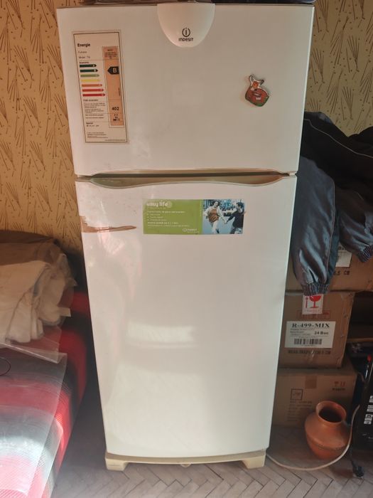 Frigider Indesit