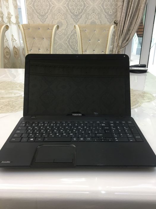 TOSHIBA Satellite