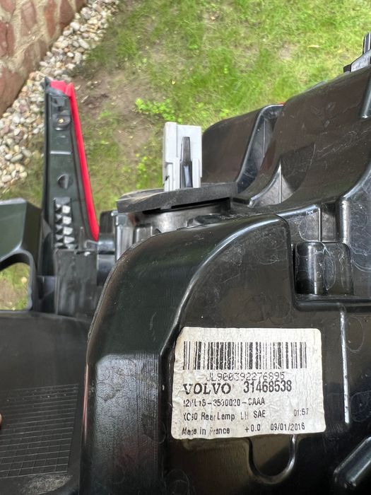 Ляв стоп за Volvo XC90