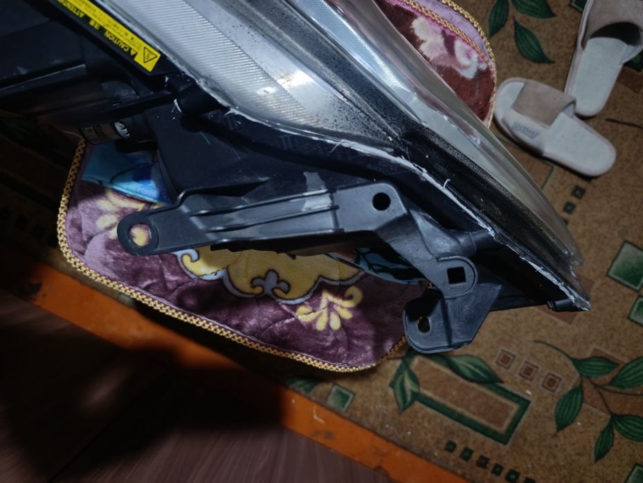 Фара на Тойота Камри 50