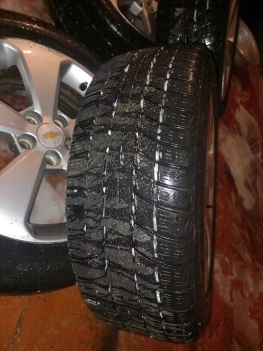 Продается шины с дисками 215 ,55, R 17  летние