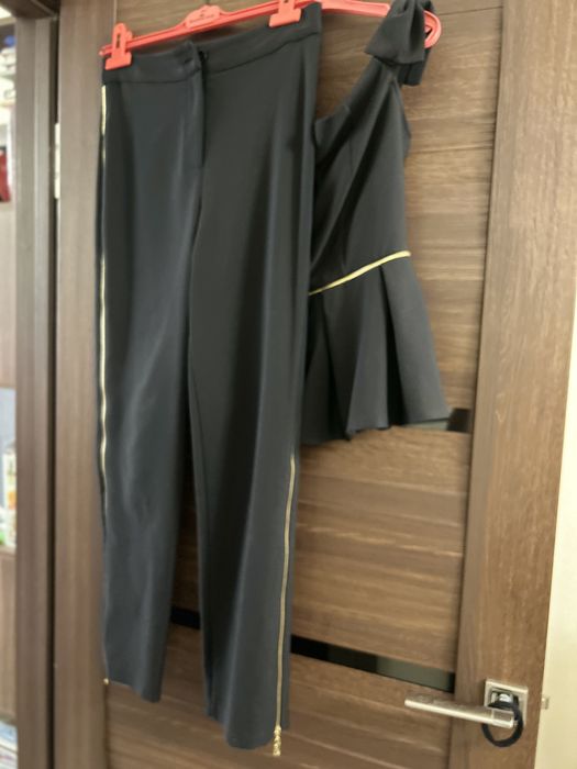 Брючный костюм
