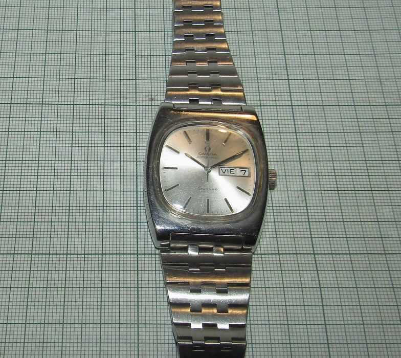 Мъжки часовник Omega Geneve, самонавиващ автомат