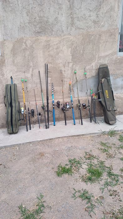 Продам удочки с сумками