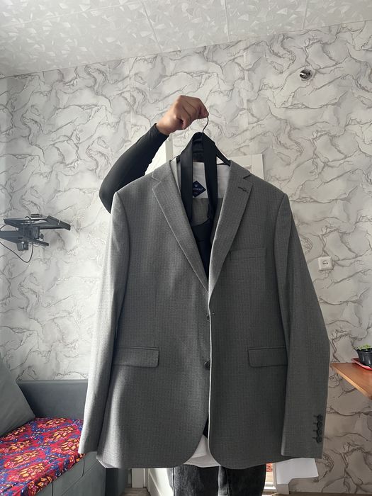 Продам ! Прокат! костюм мужской