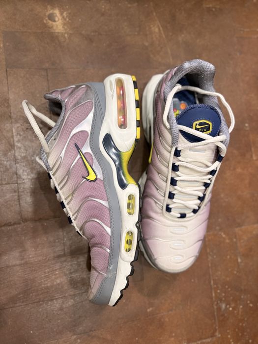 Оригинални маратонки Nike Air Max Plus TN, размер 39