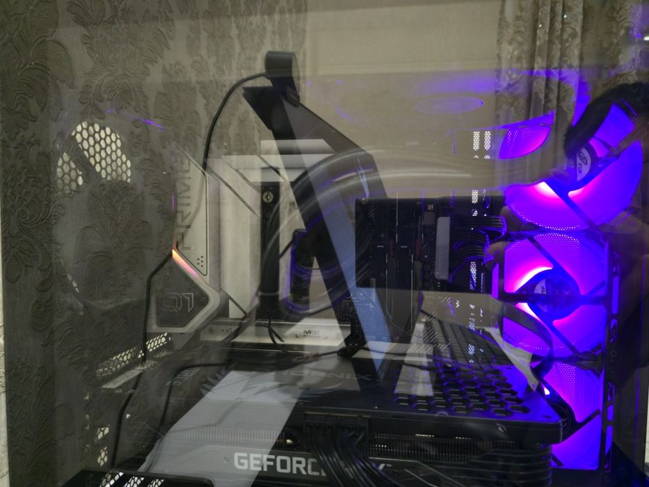 Компютер комплектом