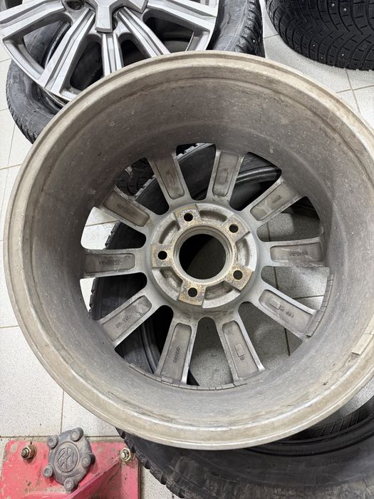 Продам диски R20