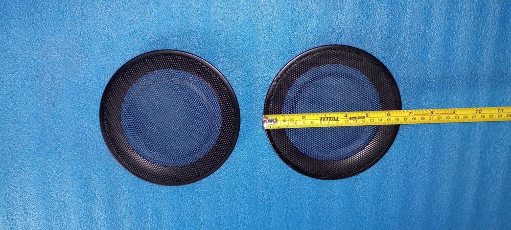 Plase 
Grile difuzoare pereche