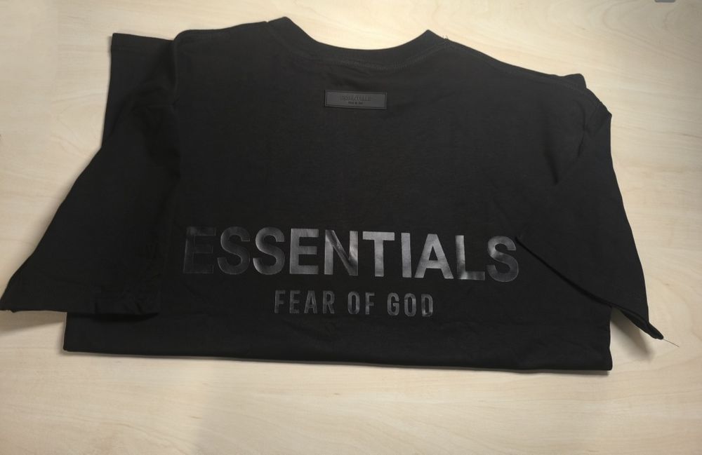 Essentials тениска M