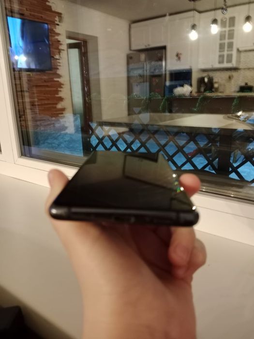 Samsung  S20FE  идеал