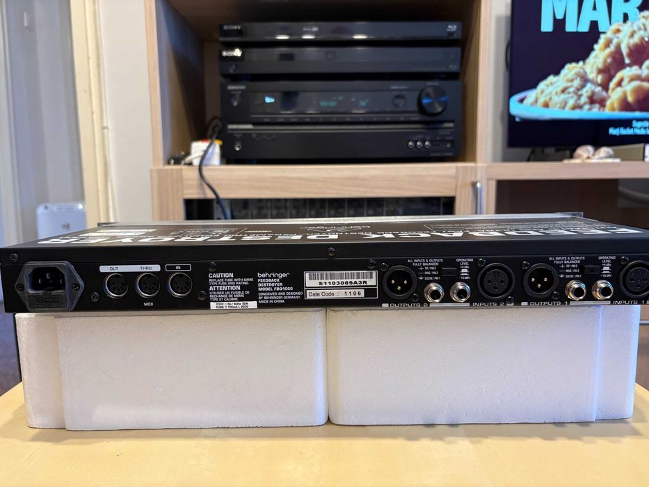 Feedback Destroyer Behringer FBQ1000 impecabil