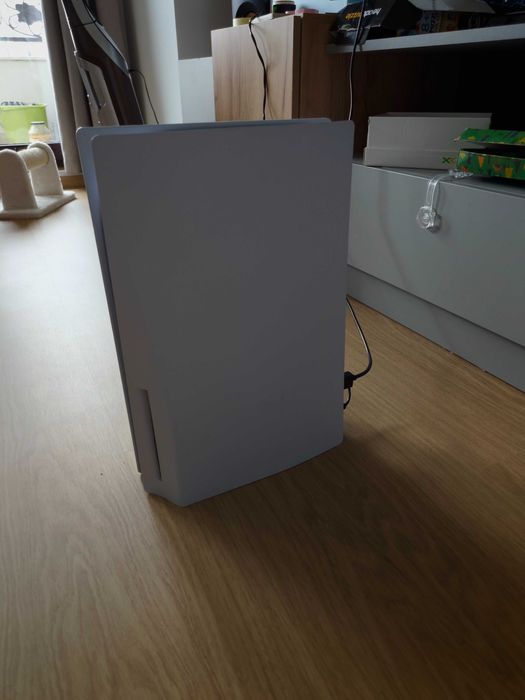 PS5 диск + джойстик + 4 игри